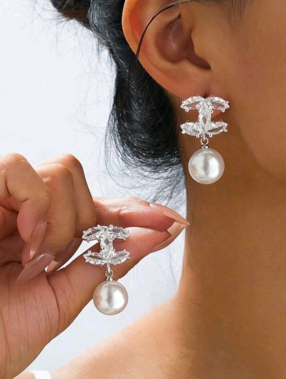 Luxury C Earrings